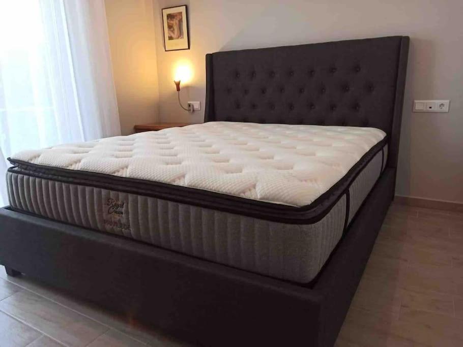 Luxury Cozy Appartment In The City Center Rhodes City Exteriör bild