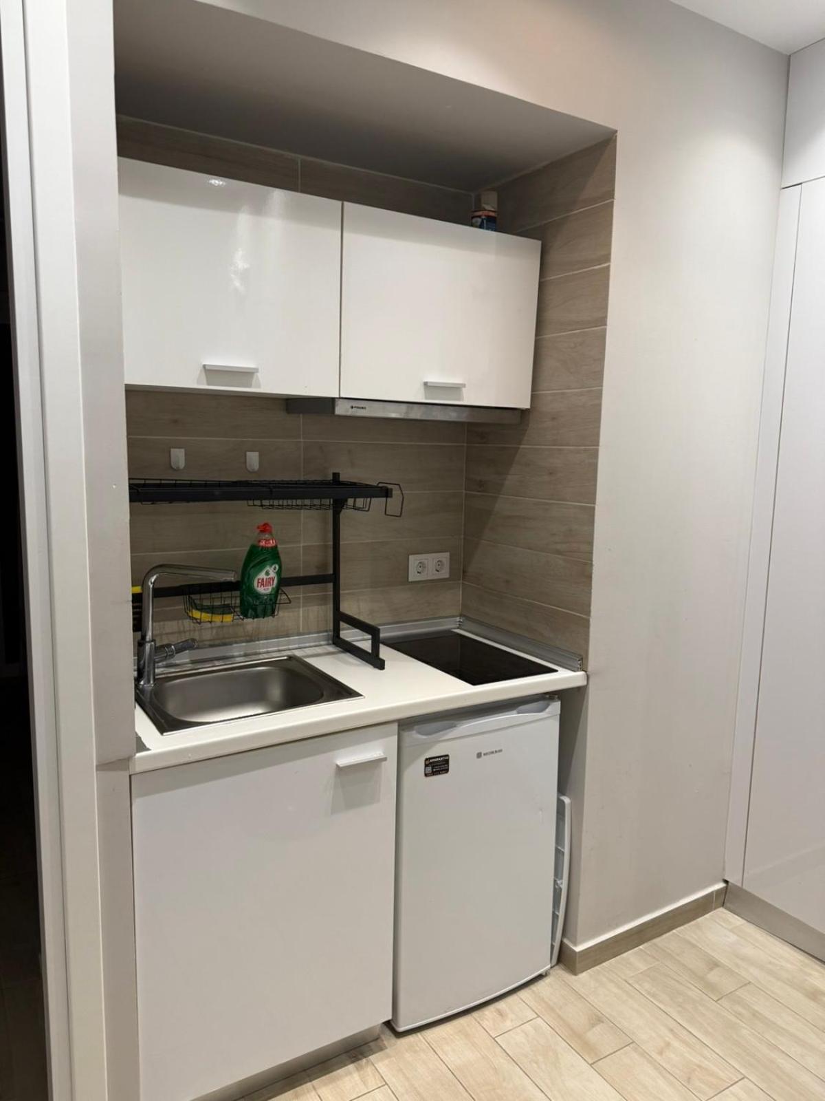 Luxury Cozy Appartment In The City Center Rhodes City Exteriör bild